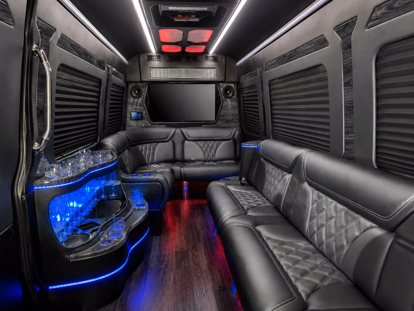 event and corporate outing transportation for new braunfels employers
