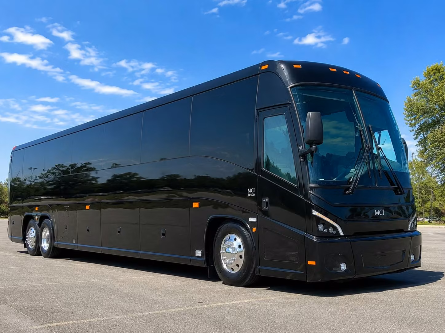 winery and brewery tour transportation in new braunfels and texas hill country