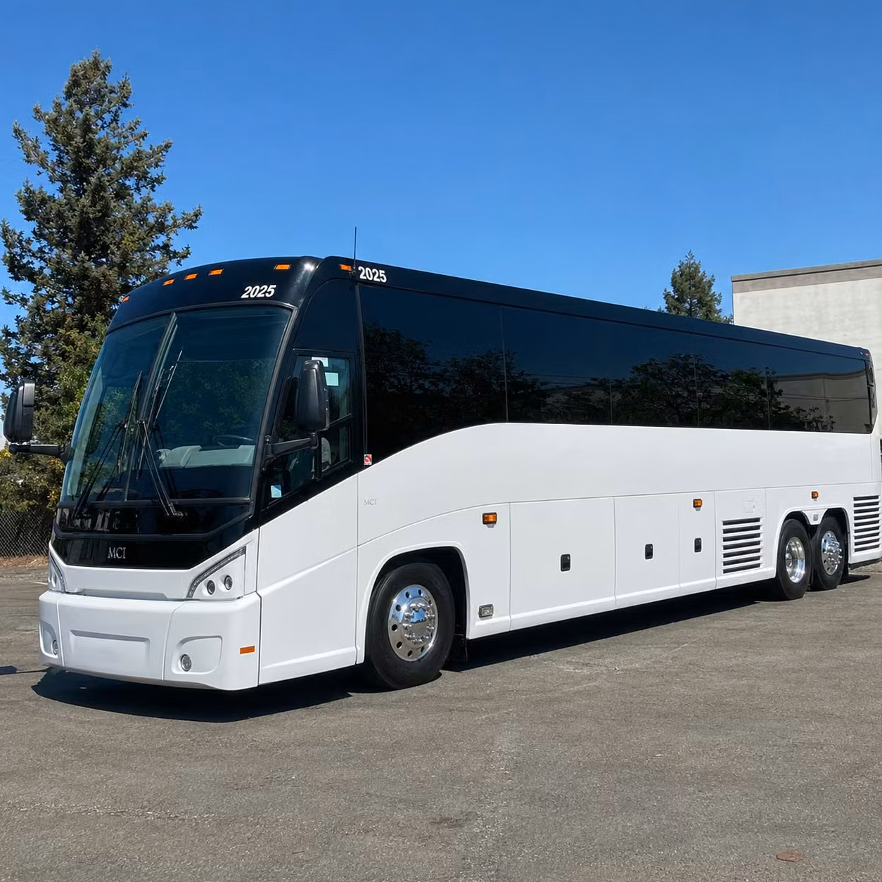 you can find and book long distance transportation in new braunfels and any nearby city